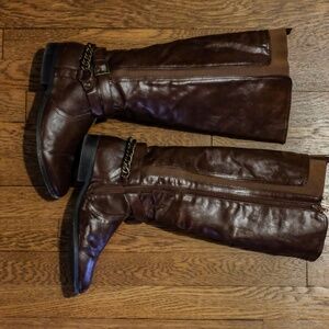 9.5 Women’s Knee-high Boots
